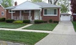 Original owner and pride of ownership shows. Great open floor plan, beautiful kitchen with wood cabinets.
Robert Corbett is showing 892 Parliament in MADISON HEIGHTS, MI which has 3 bedrooms / 1.5 bathroom and is available for $99000.00. Call us at (248)