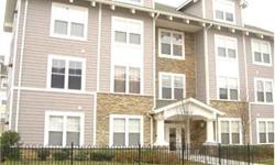 Bright/spacious 1BR/1BA ground lvl condo in great condition. SS appliances, crown molding, 9' ceilings and patio in Clarksburg Town Center. Great community amenities. Minutes to major commuter routes/public transportation. MPDU resale. Income limitation &