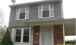 GREAT INVESTMENT OPPORTUNITY. PROPERTY NEEDS A LITTLE TLC, BUT WITH A LITTLE WORK WILL BE MOVE IN READY. 3 BEDROOM 1 AND 1/2 BATHS, FINISHED BASEMENT, CARPORT AND MUCH MORE. CALL TODAY FOR MORE INFORMATION
Bedrooms: 3
Full Bathrooms: 1
Half Bathrooms: 1