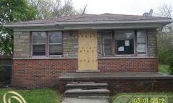 *CALL OFFICE FOR SHOWINGS* Brick ranch home located on Hamtramck border, near major roads and conveniences. Home features 3 bedrooms, living & kitchen w/hardwood floors throughout. Also features 1 car detached garage and located on corner lot. Bank of