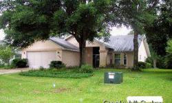nullDavid Dickinson is showing this 3 bedrooms / 2 bathroom property in Dunnellon. Call (352) 427-0550 to arrange a viewing.