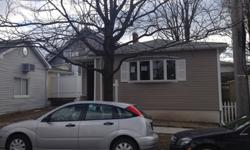 Charming 1 Family, Detached, 2 Bedrooms 1 Bathroom with Finished Basement. Great Location! BEACH RIGHTS!!!*** Rent To Own ***Contact Raul @(917) 577 - 6882*** RENT TO OWN ***SERIOUS INQUIRIES PLEASE
