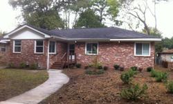 Single family home locate at 118 Columbus St (at Savannah, Georgia) is available for lease option terms.4 bedrooms 2 baths, fence backyard, update bathrooms, update kitchen, brand new appliance, new interior paint, wood floor. Front and rear carport