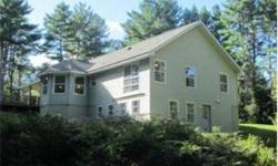 Warm up in the whirlpool tub then make first tracks at Mt. Sunapee Ski Resort just 4 miles away. Generously proportioned, bright rooms, spacious flowing floor plan and a kitchen to "fry" for with granite countertops and stainless steel appliances. Radiant