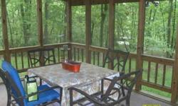 Harpers Ferry W Va, Vacation trailer in private park.Approx 12 x 48. Beautiful screened in porch with patio table /chairs. Furnished for summer use. Full kitchen and bath. Gas stove,2 ac units, and electric heat. Boat ramp access to Potomac River for