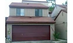 BEST PRICE FOR GOLF COURSE DIRECT! Short sale.2-story townhouse on fairway Turtle Creek Golf Course.Price reflects issues on rear wall (estimated repair about $15K based on owner est)Newer garage door/opener.Neutral carpet,tile&laminate flooring.2-car