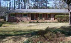 This three bd/two bathrooms 4-sided brick ranch is located in sought after east rockbridge forest.
Stacy Perkinson is showing this 3 bedrooms / 2 bathroom property in Lilburn, GA. Call (678) 591-7949 to arrange a viewing.
Listing originally posted at http