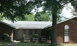 Don't miss this spacious brick ranch home on a large corner lot on the North side of Evansville. Convenient to shopping, schools, restaurants and entertainment. Neutral colors for easy decorating. This 4 Bedroom, 2 Full Bath home is perfect for