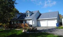 4 bdrm waterfront home w/ approx 2000SF including the fin walkout lower lvl. This Cape Cod style home offers a very functional flr plan that includes a 1st floor bdrm/office. The 1st flr also has a lvrm, dnrm & an over sized kitchen recently upgraded