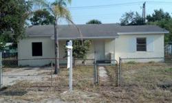 1 0 5 4 Park Dr. Cocoa, Florida 32922 ($29900.00) 3 bd. / 1 ba. 1379 sq. ft. Built in 1951 Block construction Vacant ? Call for instructions, Foster Algier 407-217-2899. This home has 3 bedrooms and 1 bathroom. It would make a great rental or a very easy