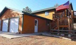 Live in the pine trees backed up to national forest in this 3 beds, two bathrooms raised rancher. Susan Vineyard has this 3 bedrooms / 2 bathroom property available at 39607 W Hwy 24 in Lake George for $375000.00.