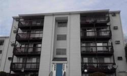 Move-in ready Condo! Great Short Sale Opportunity with only 1 bank. 1018 sq. ft. 2 bed, 2 bath. Balcony off of Master Bedroom and Living Room. Unit has just been professionally cleaned for sale. All appliances are included with this sale. Close to I-290